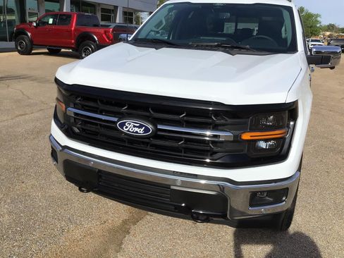 New 2026 Ford F150 XLT w/ Equipment Group 302A MID AWD/4WD image 5