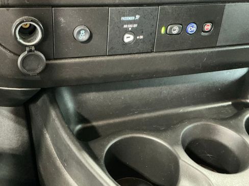 Used 2023 Chevrolet Express 3500 w/ Driver Convenience Package RWD image 36