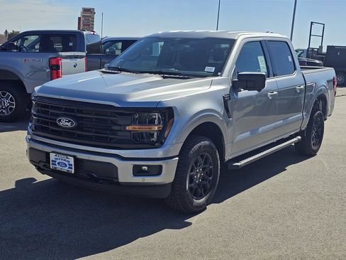 New 2026 Ford F150 XLT w/ Equipment Group 302A MID AWD/4WD image 4
