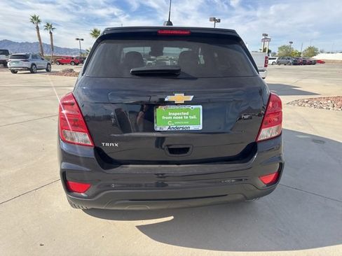 Used 2021 Chevrolet Trax LS w/ Tint and Cruise Package image 4