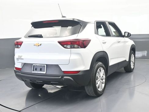 Used 2023 Chevrolet TrailBlazer LS AWD/4WD image 5