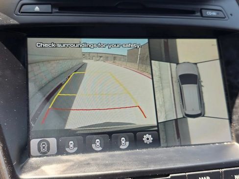Used 2017 Hyundai Santa Fe Sport FWD image 26