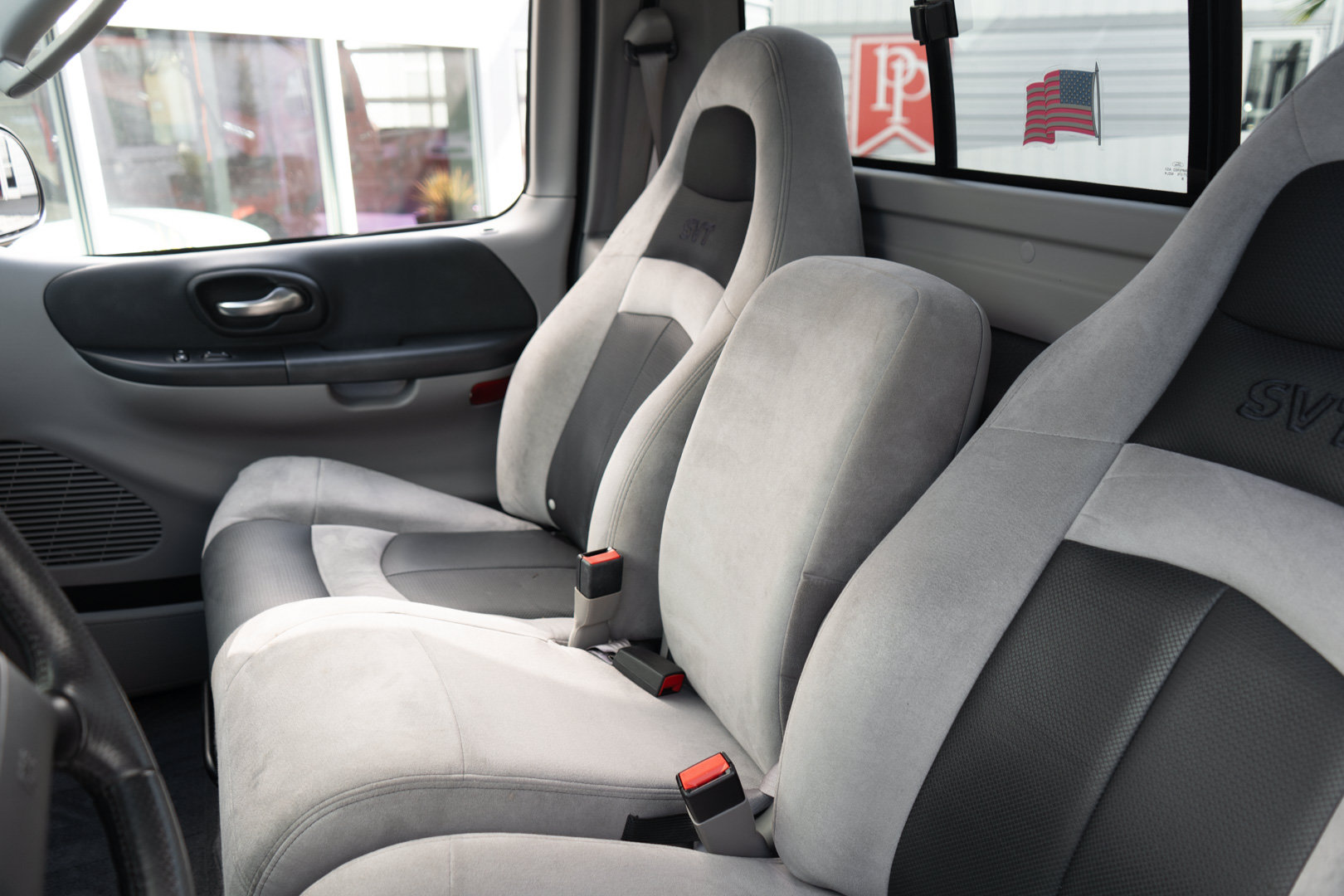 Used 2004 Ford F150 Lightning RWD image 14