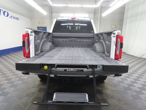 Used 2025 Ford F250 Platinum AWD/4WD image 41