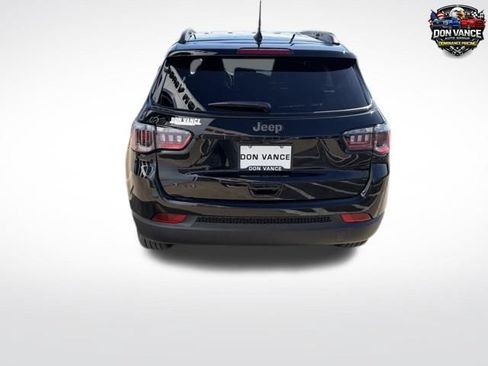 New 2026 Jeep Compass Latitude AWD/4WD image 4