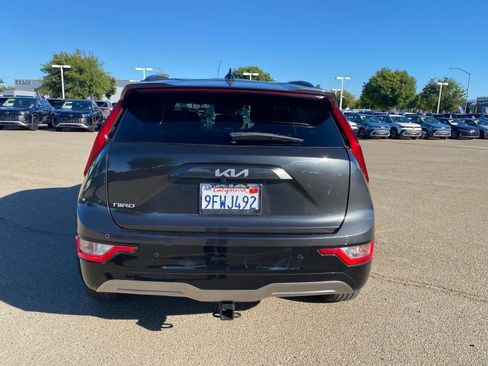 Used 2023 Kia Niro Wind FWD image 5