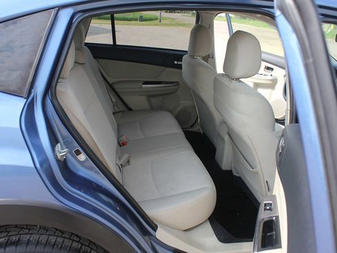 Used 2015 Subaru Crosstrek 2.0i Premium image 40