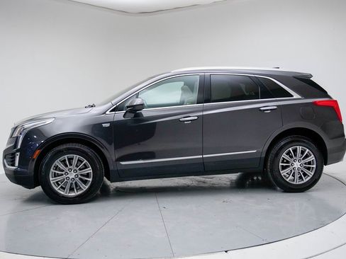Used 2017 Cadillac XT5 Luxury w/ Driver Awareness Package image 2