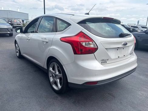 Used 2014 Ford Focus Titanium FWD image 9