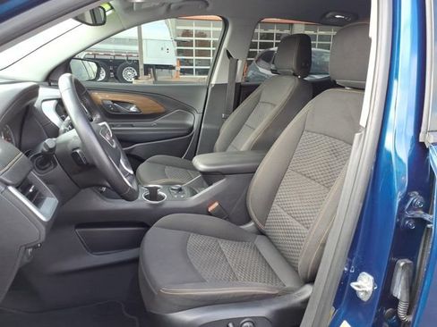 Used 2020 GMC Terrain SLE w/ Driver Convenience Package FWD image 16