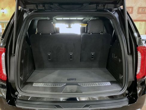 Used 2021 GMC Yukon Denali w/ Denali Ultimate Package image 24