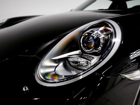 Used 2015 Porsche 911 Targa 4S AWD/4WD image 31