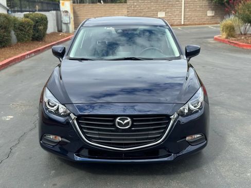 Used 2018 MAZDA MAZDA3 Touring image 9