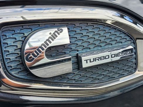 Used 2016 Nissan Titan Platinum Reserve image 6