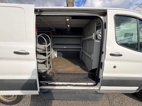 Used 2017 Ford Transit 250 250 3dr SWB Low Roof Cargo Van image 53