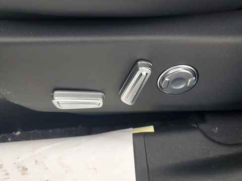 New 2026 Lincoln Nautilus Premier w/ Equipment Group 102A image 12