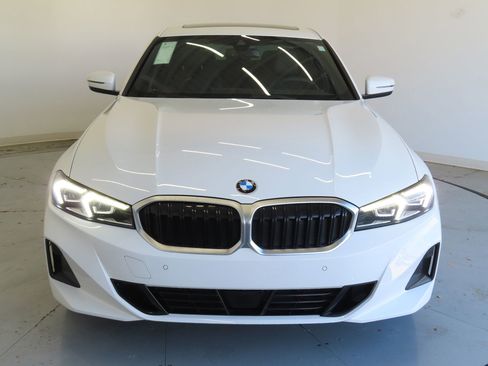Used 2025 BMW 330i xDrive 330i xDrive image 10
