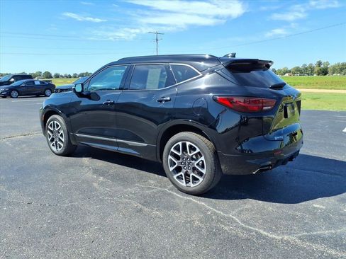 Used 2023 Chevrolet Blazer RS w/ Enhanced Convenience Package image 3