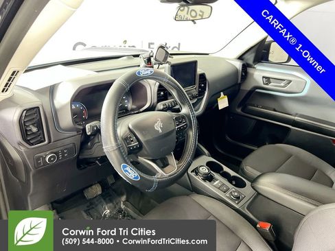 Used 2021 Ford Bronco Sport Badlands image 3