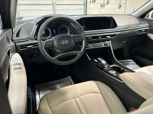 Used 2023 Hyundai Sonata SEL w/ Cargo Package FWD image 4