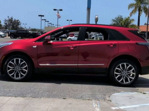 Certified 2024 Cadillac XT5 Sportv w/ Technology Package AWD/4WD image 6