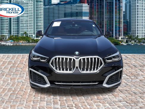 Used 2023 BMW X6 xDrive40i w/ Premium Package AWD/4WD image 2
