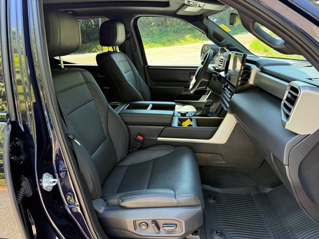 Used 2025 Toyota Tundra Limited w/ TRD Off-Road Package AWD/4WD image 18