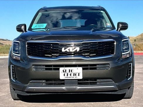 Used 2022 Kia Telluride S AWD/4WD image 2