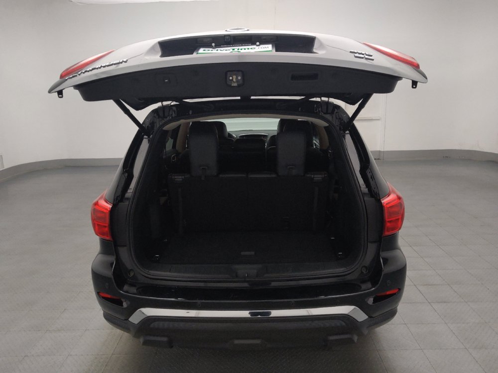 Used 2018 Nissan Pathfinder SL AWD/4WD image 29