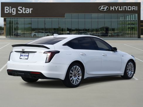 Used 2024 Cadillac CT5 V w/ Super Cruise 2 Package image 4