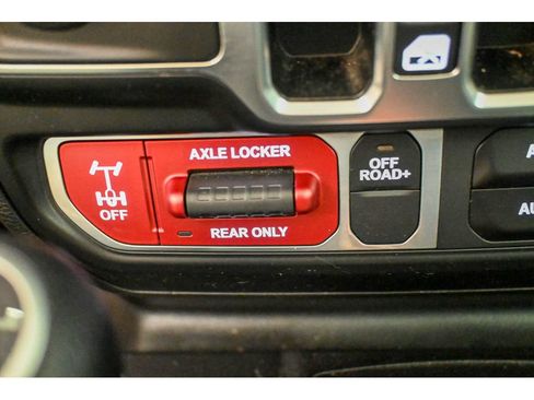 Used 2024 Jeep Wrangler Unlimited Sport AWD/4WD image 43