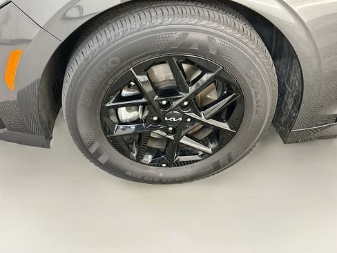 Used 2025 Kia K5 LXS image 11