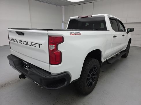 Used 2023 Chevrolet Silverado 1500 LT Trail Boss w/ Protection Package AWD/4WD image 12