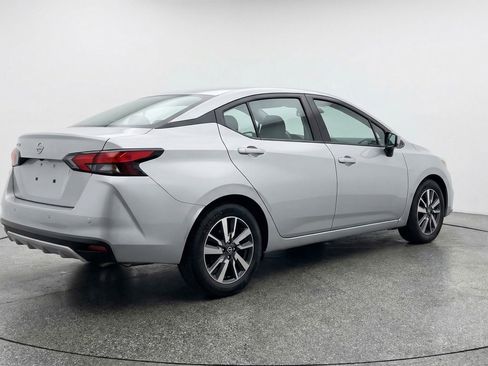 Used 2025 Nissan Versa SV FWD image 9