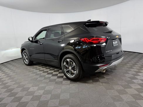 Used 2025 Chevrolet Blazer LT AWD/4WD image 8