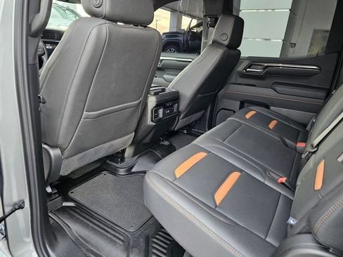 Used 2025 GMC Sierra 1500 AT4 AWD/4WD image 25