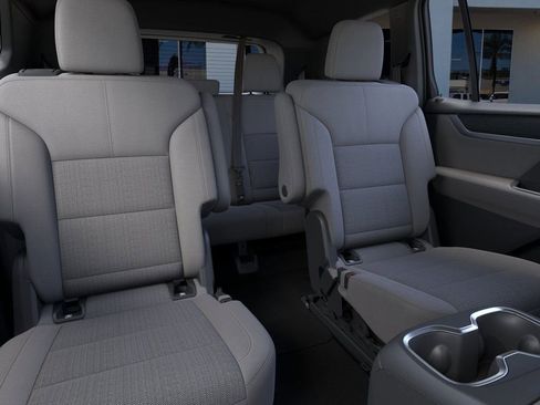 New 2026 GMC Acadia Elevation image 17