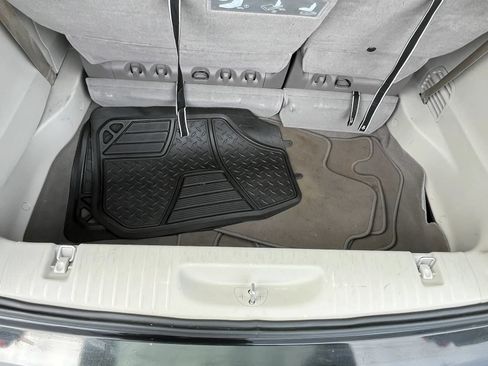 Used 2021 Chrysler Pacifica Touring-L FWD image 15