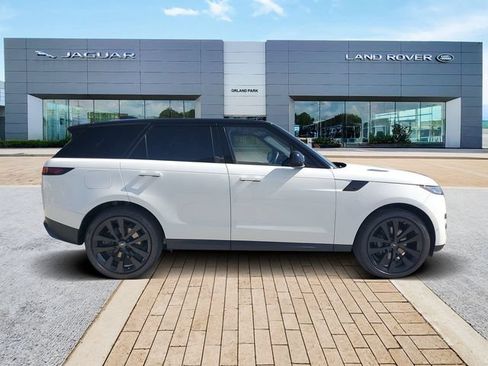 New 2025 Land Rover Range Rover Sport SE AWD/4WD image 4