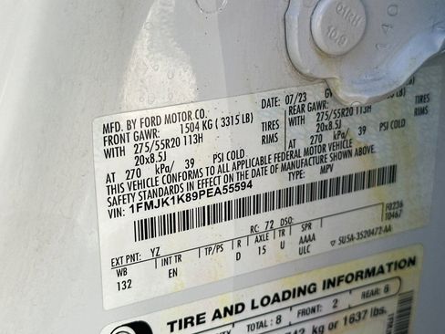 Used 2023 Ford Expedition Max Limited image 31