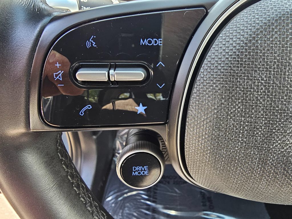 Certified 2024 Hyundai Ioniq 5 SE RWD image 24