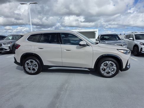 New 2026 BMW X1 xDrive28i w/ Convenience Package image 3