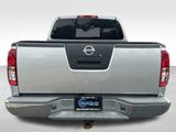 Used 2011 Nissan Frontier SV w/ SV Premium Utility Pkg image 4