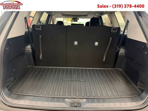 New 2026 Toyota Grand Highlander Platinum image 13
