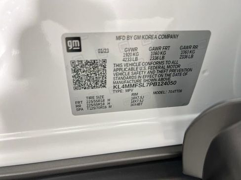 Certified 2023 Buick Encore GX Essence w/ Experience Buick Package FWD image 35