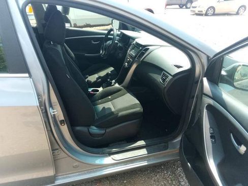 Used 2014 Hyundai Elantra GT FWD image 30