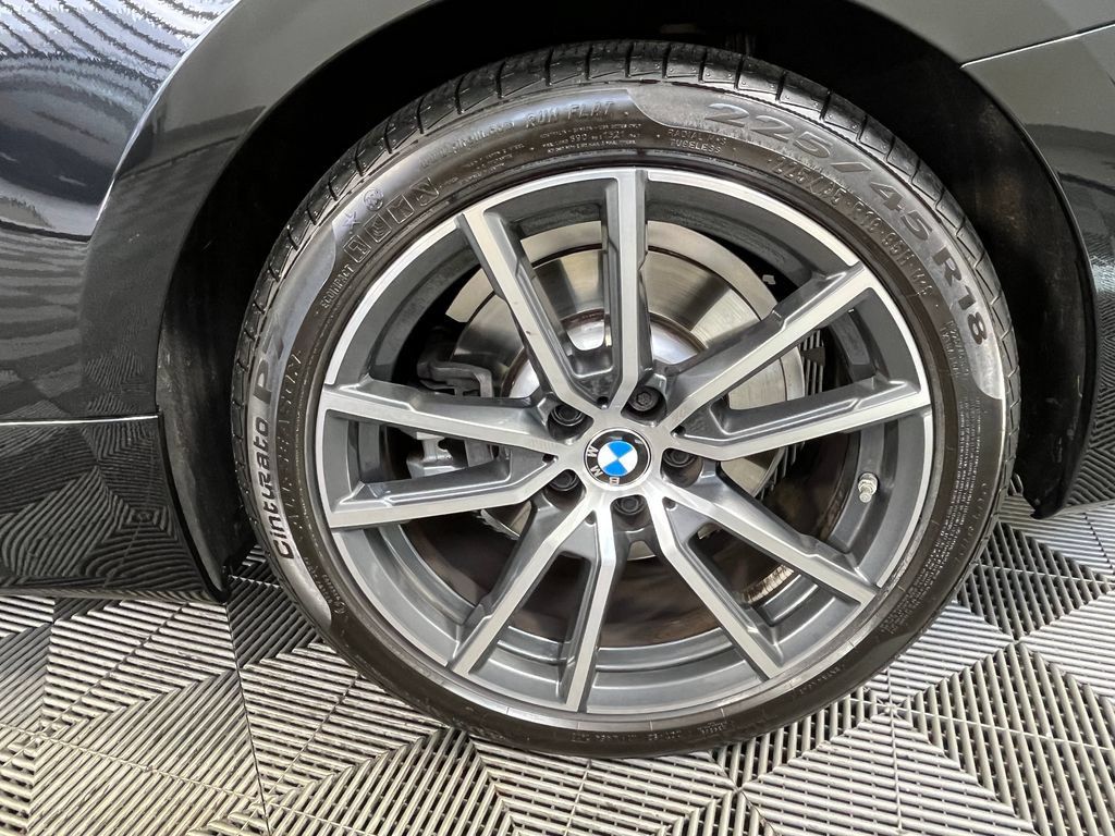Certified 2024 BMW 430i xDrive Coupe w/ Premium Package AWD/4WD image 15