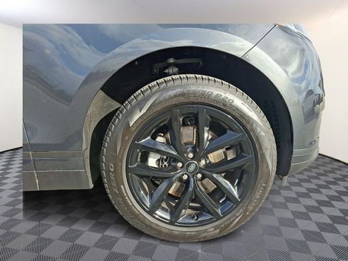 Used 2025 Land Rover Range Rover Velar S image 8