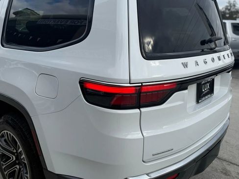 Used 2022 Jeep Wagoneer Series II image 9