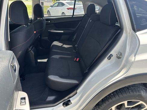 Used 2016 Subaru Crosstrek 2.0i Premium image 16